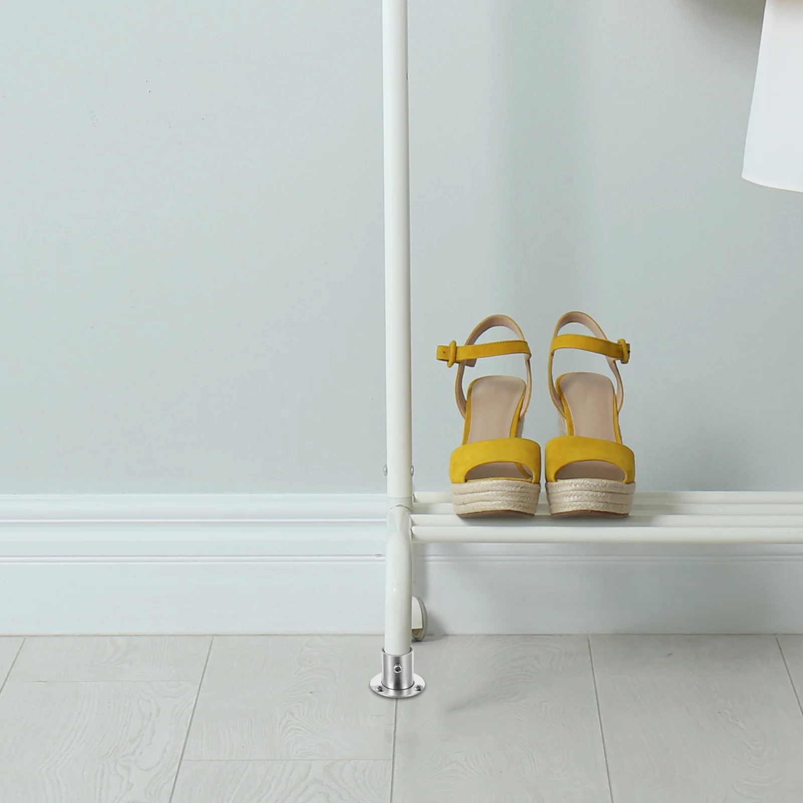 4Pcs Stainless Steel High Foot Closet Rod Flange Holder Durable Adjustable Socket Bracket Support Wardrobe Ceiling Mounting 
4Pcs Stainless Steel High Foot Closet Rod Flange Holder Durable Adjustable Socket Bracket Support Wardrobe Ceiling Mounting