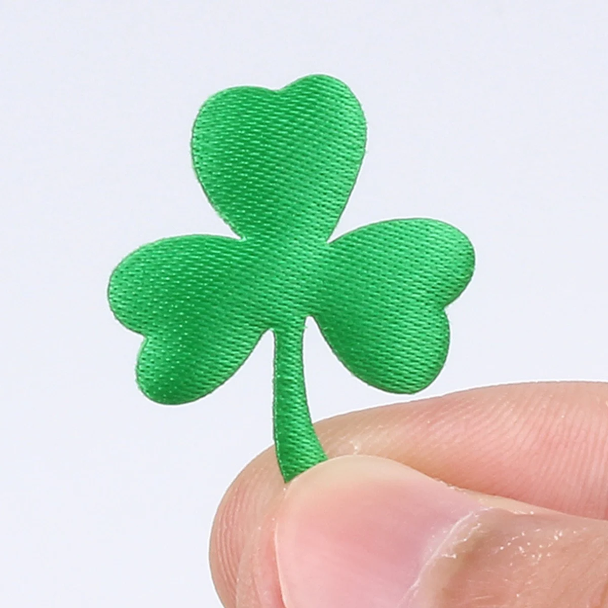150 Pcs Three dimensional Non woven Fabric Headdress Accessories Kids Cartoon Clover Shape St Patrick Day Theme Festival
150 Pcs Three dimensional Non woven Fabric Headdress Accessories Kids Cartoon Clover Shape St Patrick Day Theme Festival