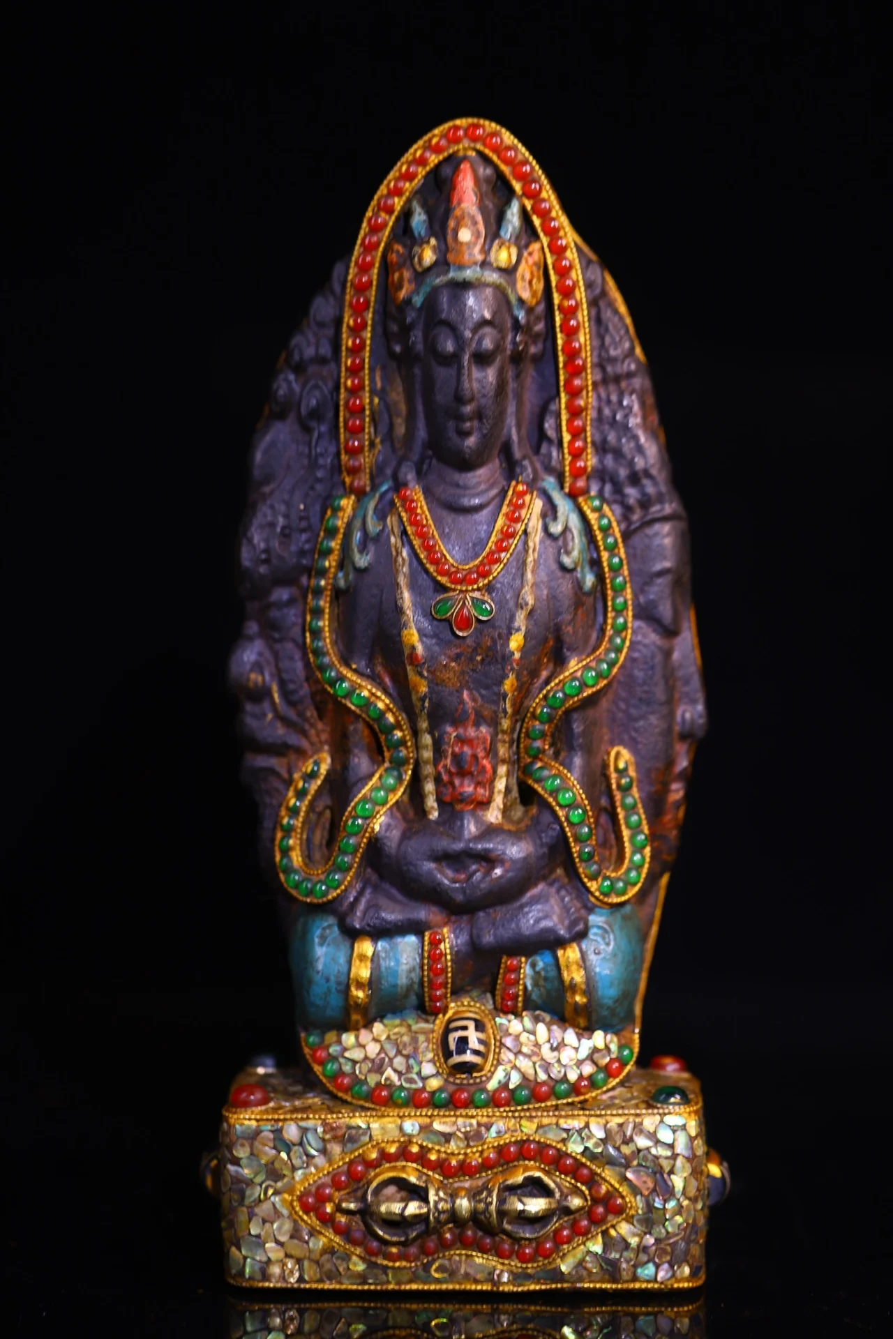 10"Old China Collections Old Natural Meteorite Painted Mosaic Gem gZi Beads Shell Longevity Buddhist Niche Worship Hall
10"Old China Collections Old Natural Meteorite Painted Mosaic Gem gZi Beads Shell Longevity Buddhist Niche Worship Hall