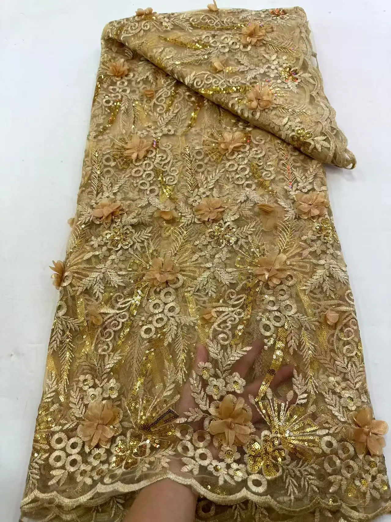 Latest Luxury African Handmade Beads Lace Fabric With 3D Flowers High Quality African Nigerian Sequins Lace Fabric Sewing Dress
Latest Luxury African Handmade Beads Lace Fabric With 3D Flowers High Quality African Nigerian Sequins Lace Fabric Sewing Dress