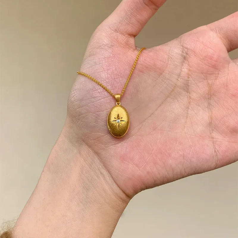 Ожерелье из матовых кофейных зерен с восемью звездами, античная нежная двусторонняя цепочка на ключицу
Ожерелье из матовых кофейных зерен с восемью звездами, античная нежная двусторонняя цепочка на ключицу