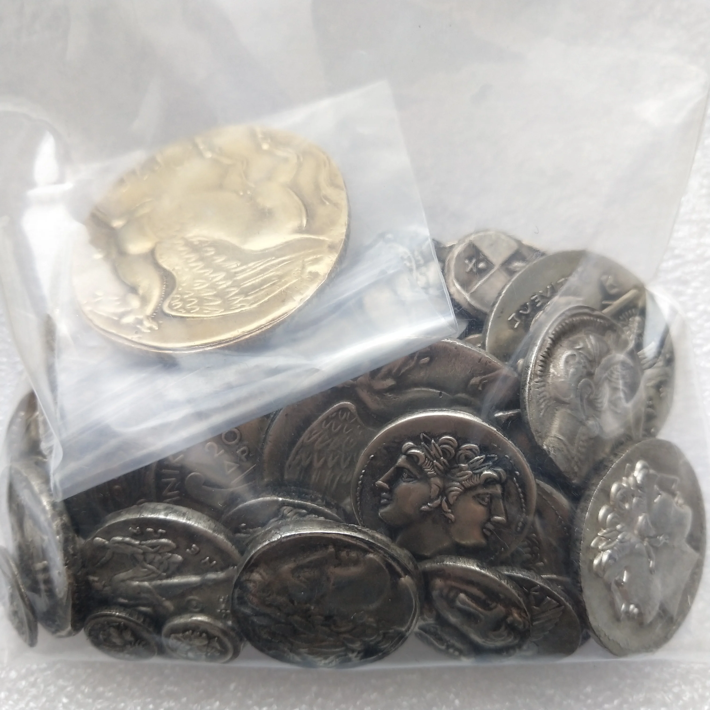 Reproduction 100Pcs Different Ancient Greek Decorative Commemorative Coin Silver or Gold Plated
Reproduction 100Pcs Different Ancient Greek Decorative Commemorative Coin Silver or Gold Plated