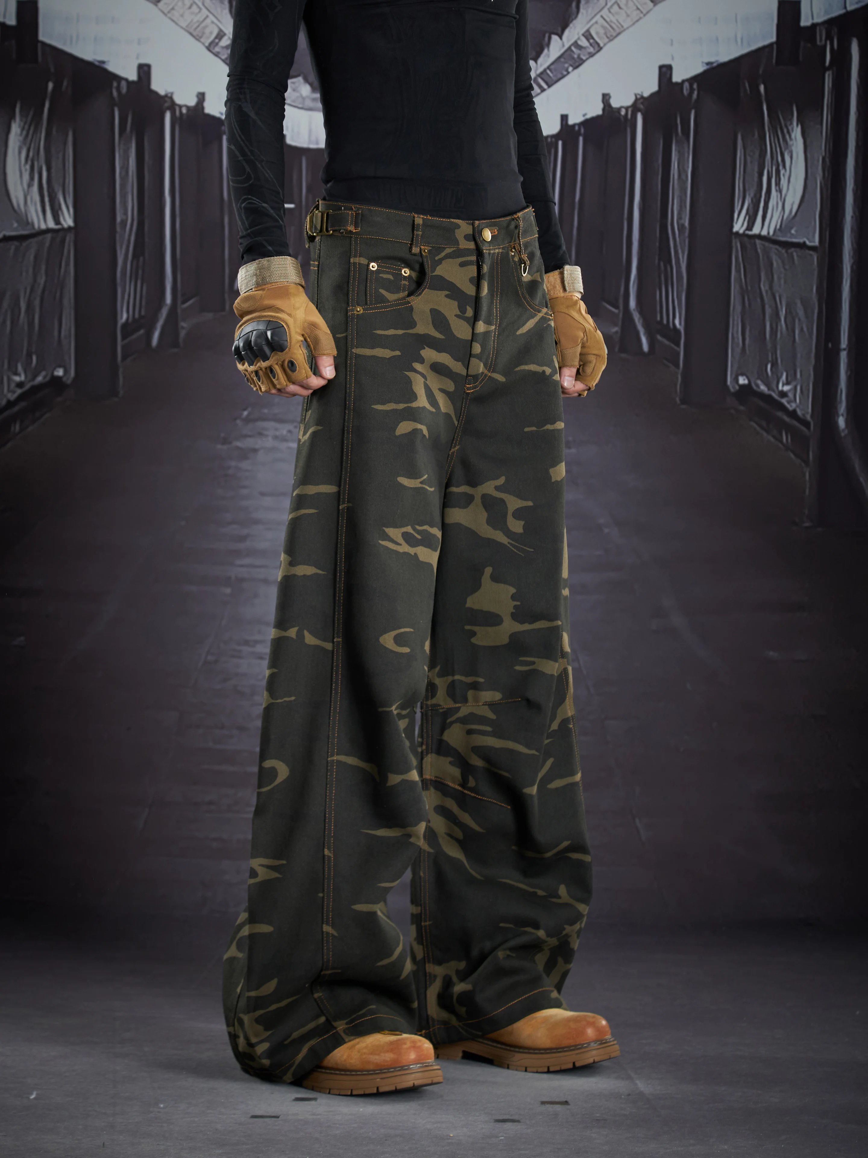 Special-Interest Design New Embroidery Totem Loose Street Wide Leg Matchet Pants Camouflage Casual Pure Cotton Men and Women
Special-Interest Design New Embroidery Totem Loose Street Wide Leg Matchet Pants Camouflage Casual Pure Cotton Men and Women