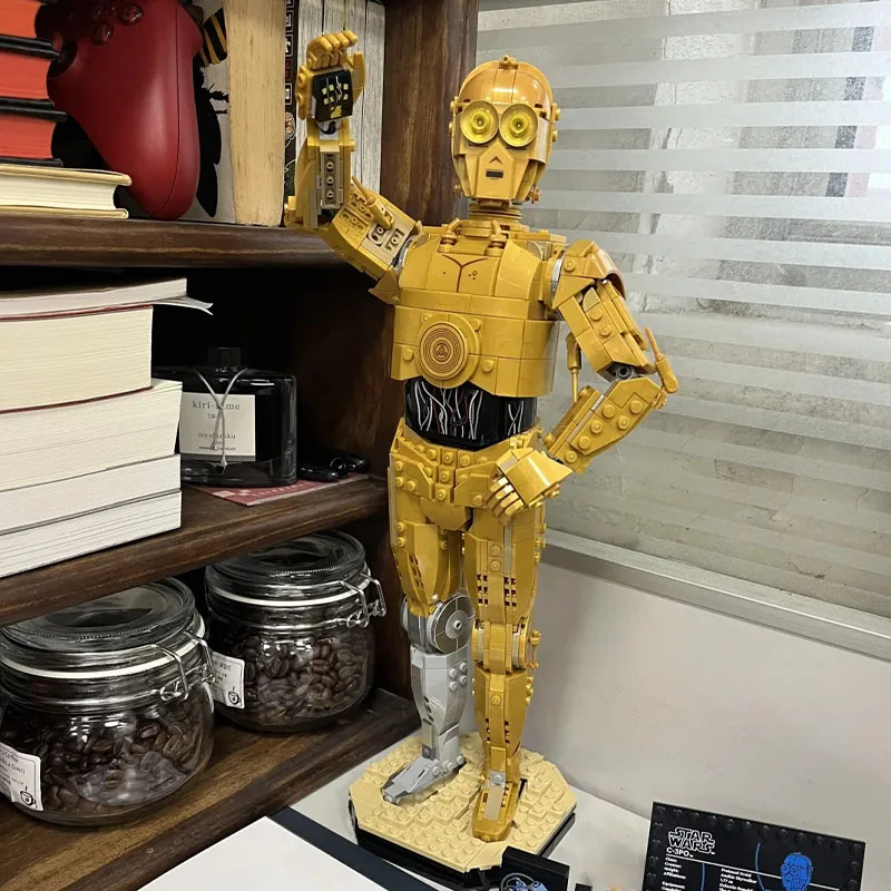 Moc 1140 шт. C-3PO Star Battle Droid фигурка экшн-модель строительные блоки кирпичи Diy сборка развивающие игрушки для детей подарки
Moc 1140 шт. C-3PO Star Battle Droid фигурка экшн-модель строительные блоки кирпичи Diy сборка развивающие игрушки для детей подарки