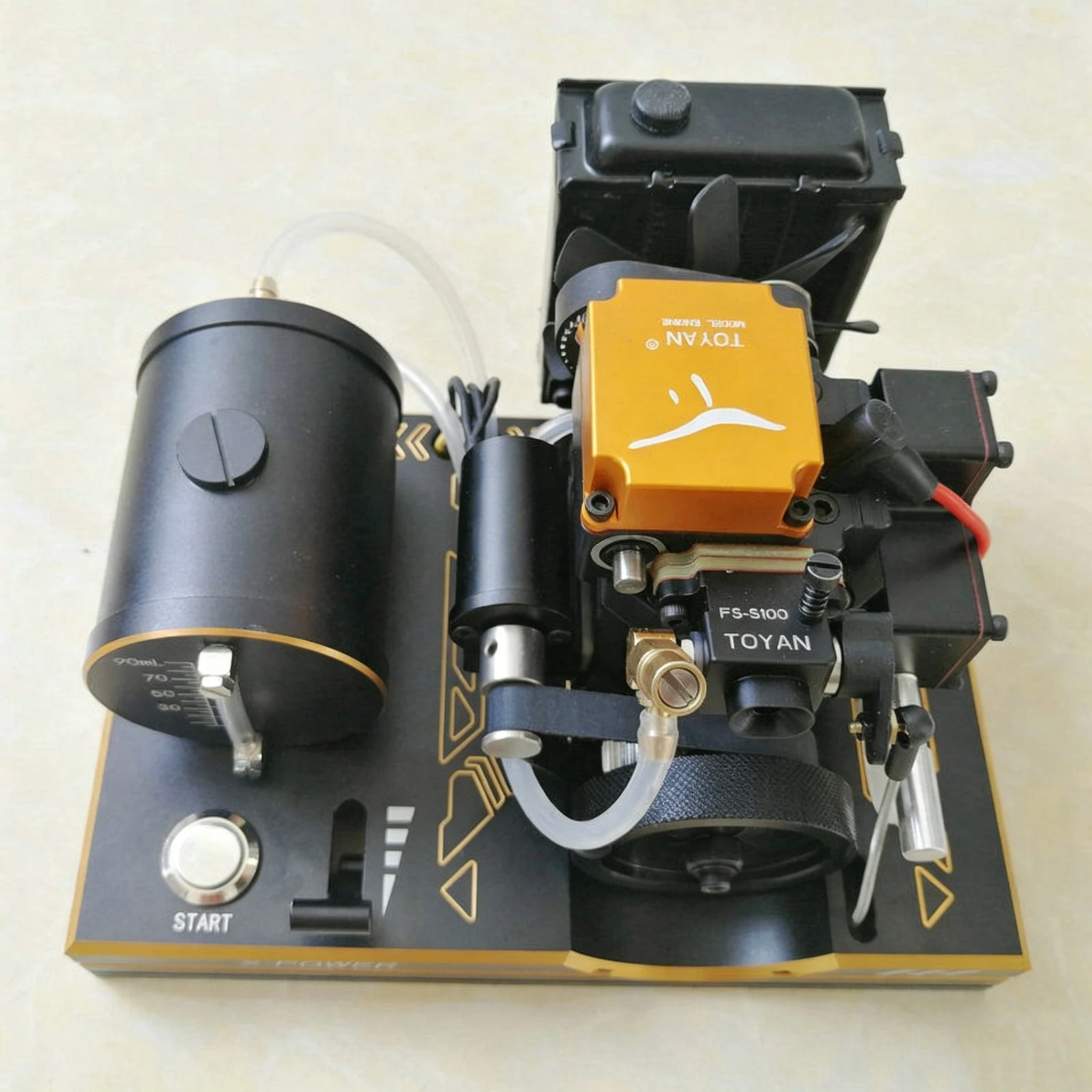 TOYAN Four Stroke Methanol Engine Model Mini One Key Start Water Cooled Integrated Pump Fuel Powered RC Hobby DIY Parts Toy Gift
TOYAN Four Stroke Methanol Engine Model Mini One Key Start Water Cooled Integrated Pump Fuel Powered RC Hobby DIY Parts Toy Gift