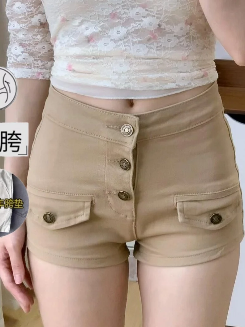 American Retro Khaki High Waist Single Button Hip Enlarging Denim Shorts Women Summer New Slimming Versatile Hot Pants
American Retro Khaki High Waist Single Button Hip Enlarging Denim Shorts Women Summer New Slimming Versatile Hot Pants