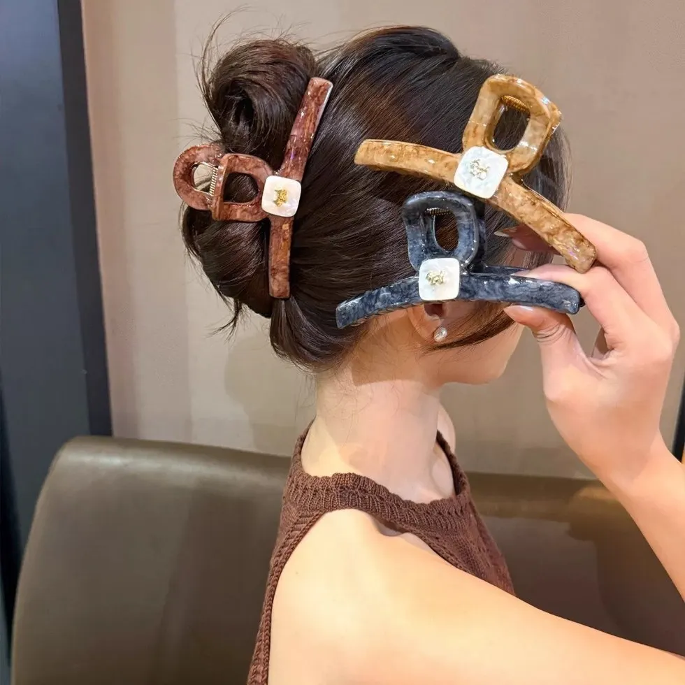 Elegant Fine Shimmer Gradient Half-Up Hair Accessory with Back Shark Clip Beautiful 2025 New Style Ring Clip
Elegant Fine Shimmer Gradient Half-Up Hair Accessory with Back Shark Clip Beautiful 2025 New Style Ring Clip