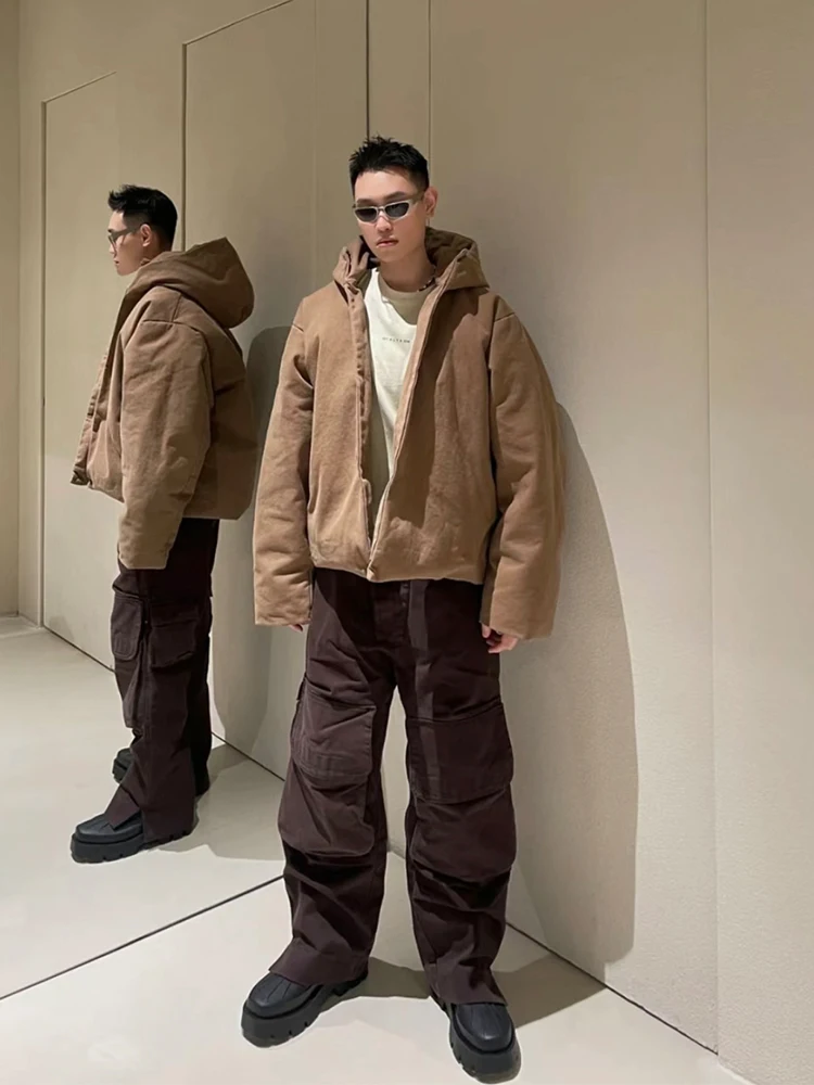 Утепленное желтое пуховое пальто для мужчин, свободного кроя, теплое, в стиле High Street, хлопковое, молодежное, модное, Cleanfit, стандартной длины
Утепленное желтое пуховое пальто для мужчин, свободного кроя, теплое, в стиле High Street, хлопковое, молодежное, модное, Cleanfit, стандартной длины