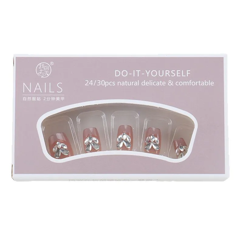 Hand-worn armor, advanced light luxury rhinestone nail art pieces, fake nail pieces, divided into 30 pieces
Hand-worn armor, advanced light luxury rhinestone nail art pieces, fake nail pieces, divided into 30 pieces
