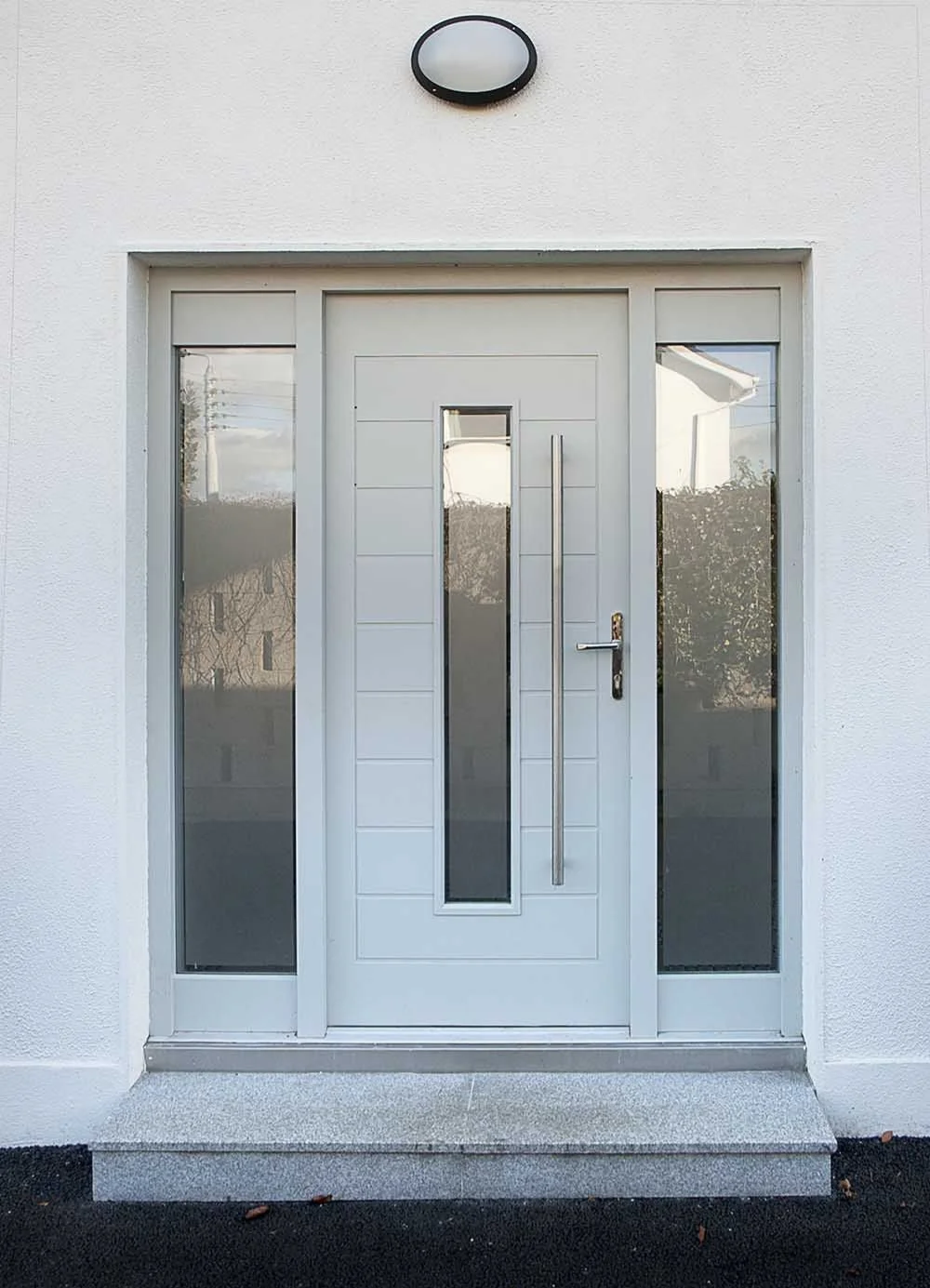 Villa Application Entry Door Customized Design Aluminium Alloy Swing Door Exterior Security Entrance Main Revolving Doors House
Villa Application Entry Door Customized Design Aluminium Alloy Swing Door Exterior Security Entrance Main Revolving Doors House