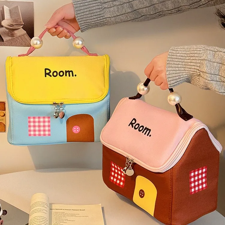 New Waterproof Large Capacity Storage Small House Makeup Bag Women's Portable Handheld Toiletry Bag Cosmetics Storage Bag
New Waterproof Large Capacity Storage Small House Makeup Bag Women's Portable Handheld Toiletry Bag Cosmetics Storage Bag