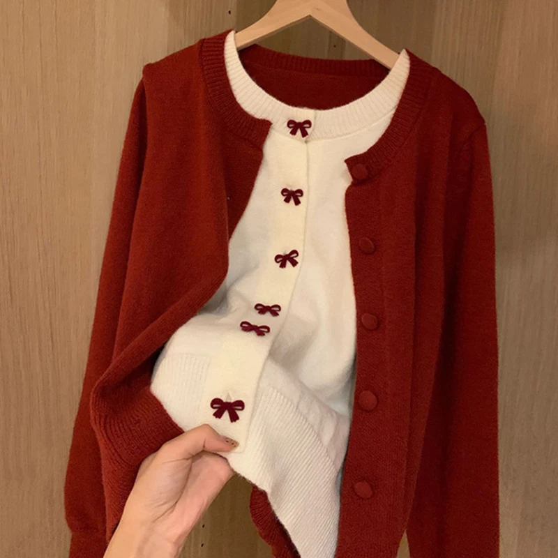 Two-piece Bowknot Red Cardigans Women Korean Round Neck Long Sleeve Sweater Coats Woman Christmas Knitted Cardigans Ladies
Two-piece Bowknot Red Cardigans Women Korean Round Neck Long Sleeve Sweater Coats Woman Christmas Knitted Cardigans Ladies