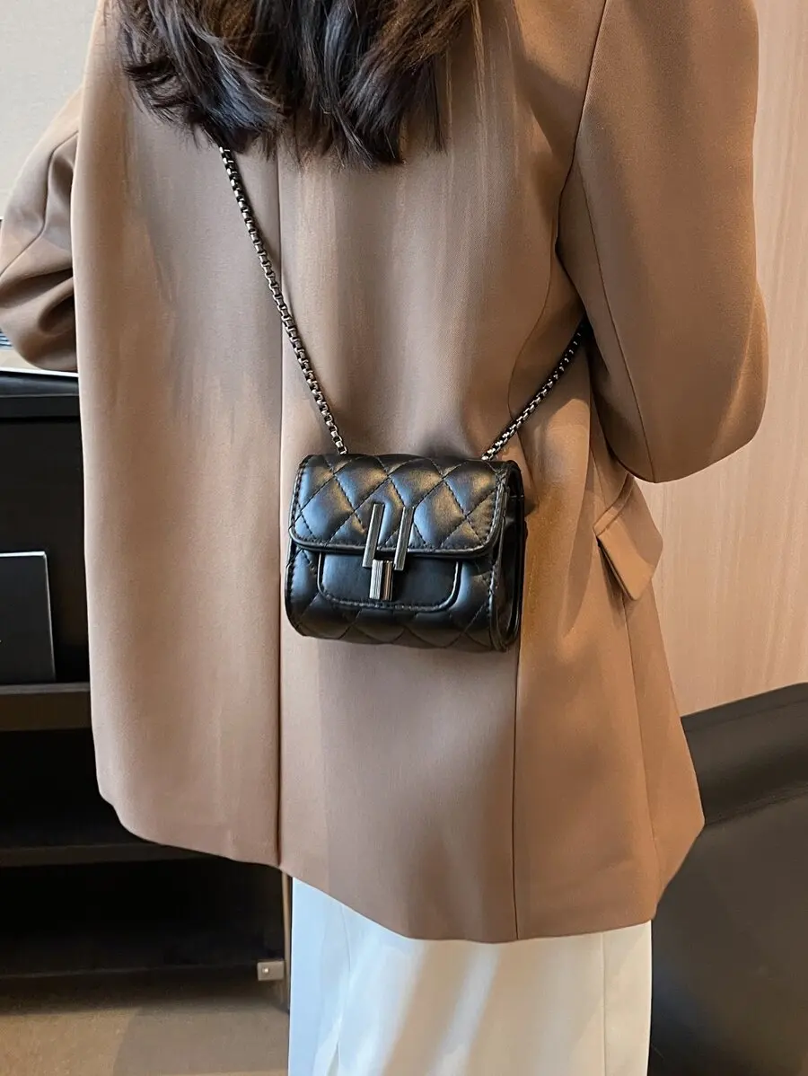 Fashionable Casual Versatile Minimalist Solid Color Mini Crossbody Bag
Fashionable Casual Versatile Minimalist Solid Color Mini Crossbody Bag