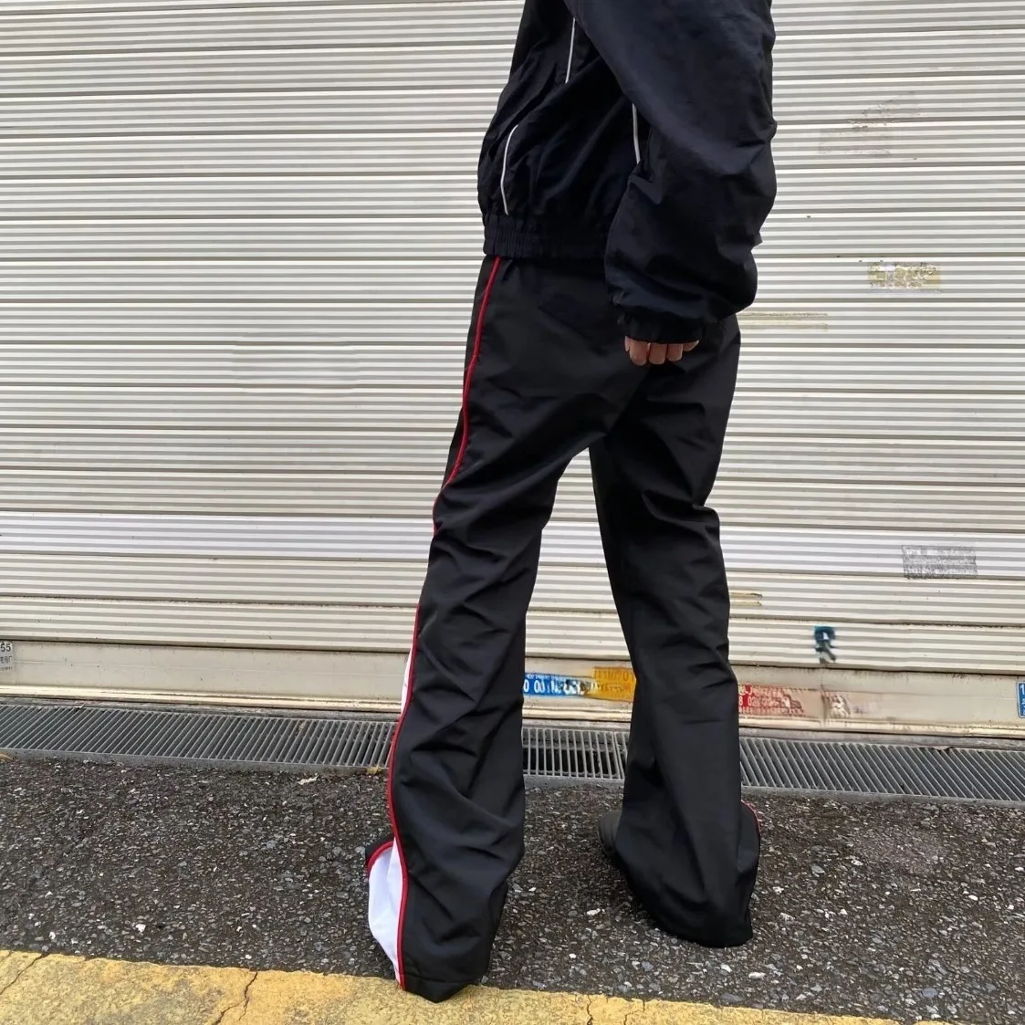 Мужские летние спортивные брюки свободного кроя American Basketball Casual Sports Fitn Pants, молодежные, в стиле High Street, с расклешенными штанинами, для активного отдыха
Мужские летние спортивные брюки свободного кроя American Basketball Casual Sports Fitn Pants, молодежные, в стиле High Street, с расклешенными штанинами, для активного отдыха