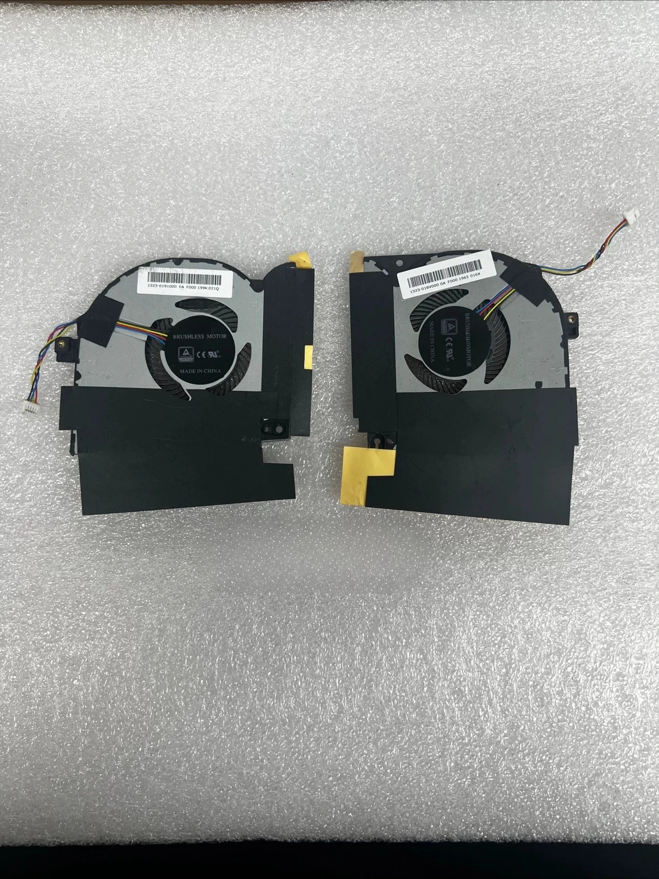 For Dell Alienware M15 R1 2019 Model P79F 0PDMM0 0V1FR8 Notebook Cooling Fan
For Dell Alienware M15 R1 2019 Model P79F 0PDMM0 0V1FR8 Notebook Cooling Fan
