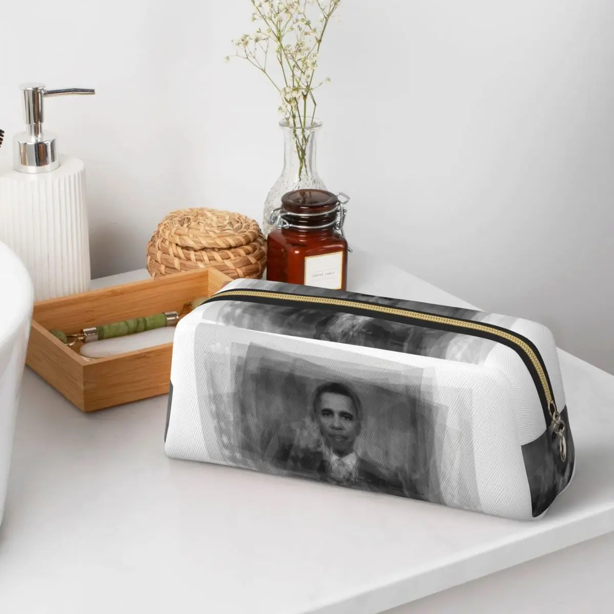Barack Obama Portrait Pencil Cases for Students School Pen Box Pencil Bag Large Storage Pencil Pouch Pen Holder
Barack Obama Portrait Pencil Cases for Students School Pen Box Pencil Bag Large Storage Pencil Pouch Pen Holder