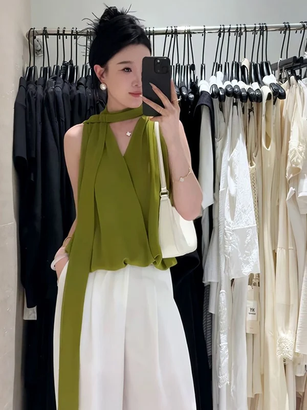 Elegant Green Sash Sleeveless V-Neck Women's Shirt Fashionable Summer 2025 Loose Fit Korean Style Casual Wear Polyester Fiber
Elegant Green Sash Sleeveless V-Neck Women's Shirt Fashionable Summer 2025 Loose Fit Korean Style Casual Wear Polyester Fiber