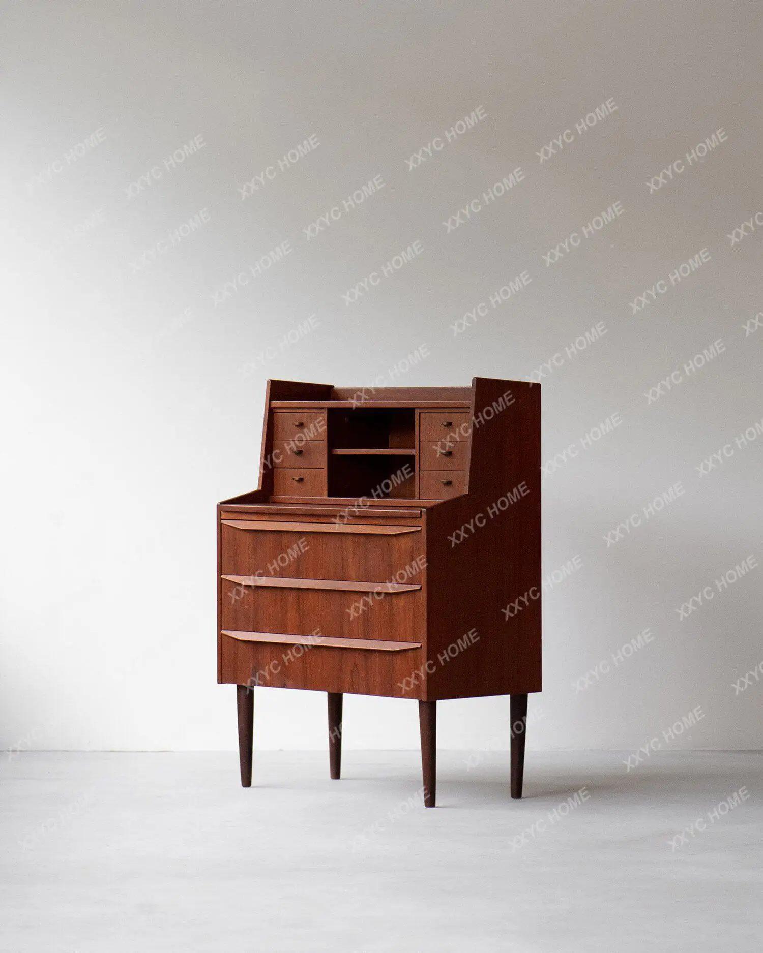 LRetro solid wood dresser, medieval desk and vanity table integrated cabinet
LRetro solid wood dresser, medieval desk and vanity table integrated cabinet