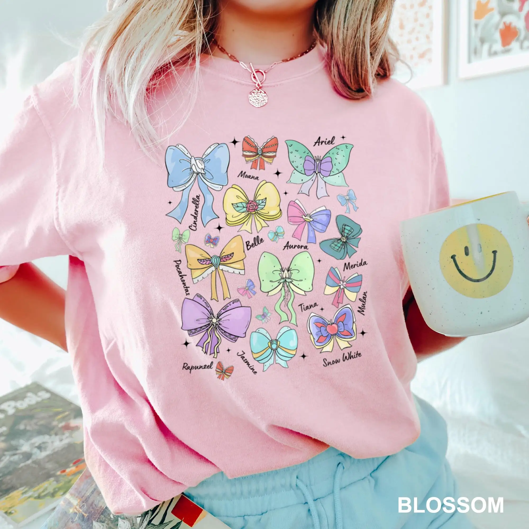 2025 Women Fashion Disney Clothing Bow Princess Print Short Sleeve Summer Pure Cotton Tee For Female Streetwear Sport Casual Top
2025 Women Fashion Disney Clothing Bow Princess Print Short Sleeve Summer Pure Cotton Tee For Female Streetwear Sport Casual Top