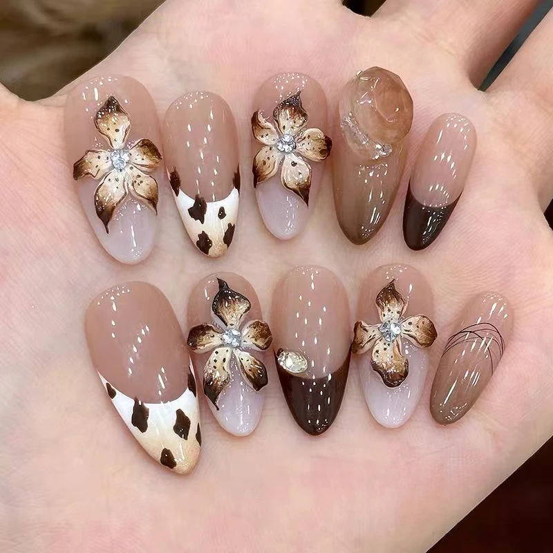 Autumn and Winter Maillard Wears Medium and Long Nails, High-end Pure Handmade Leopard Print Manicure Nail Patch Press on Nails
Autumn and Winter Maillard Wears Medium and Long Nails, High-end Pure Handmade Leopard Print Manicure Nail Patch Press on Nails