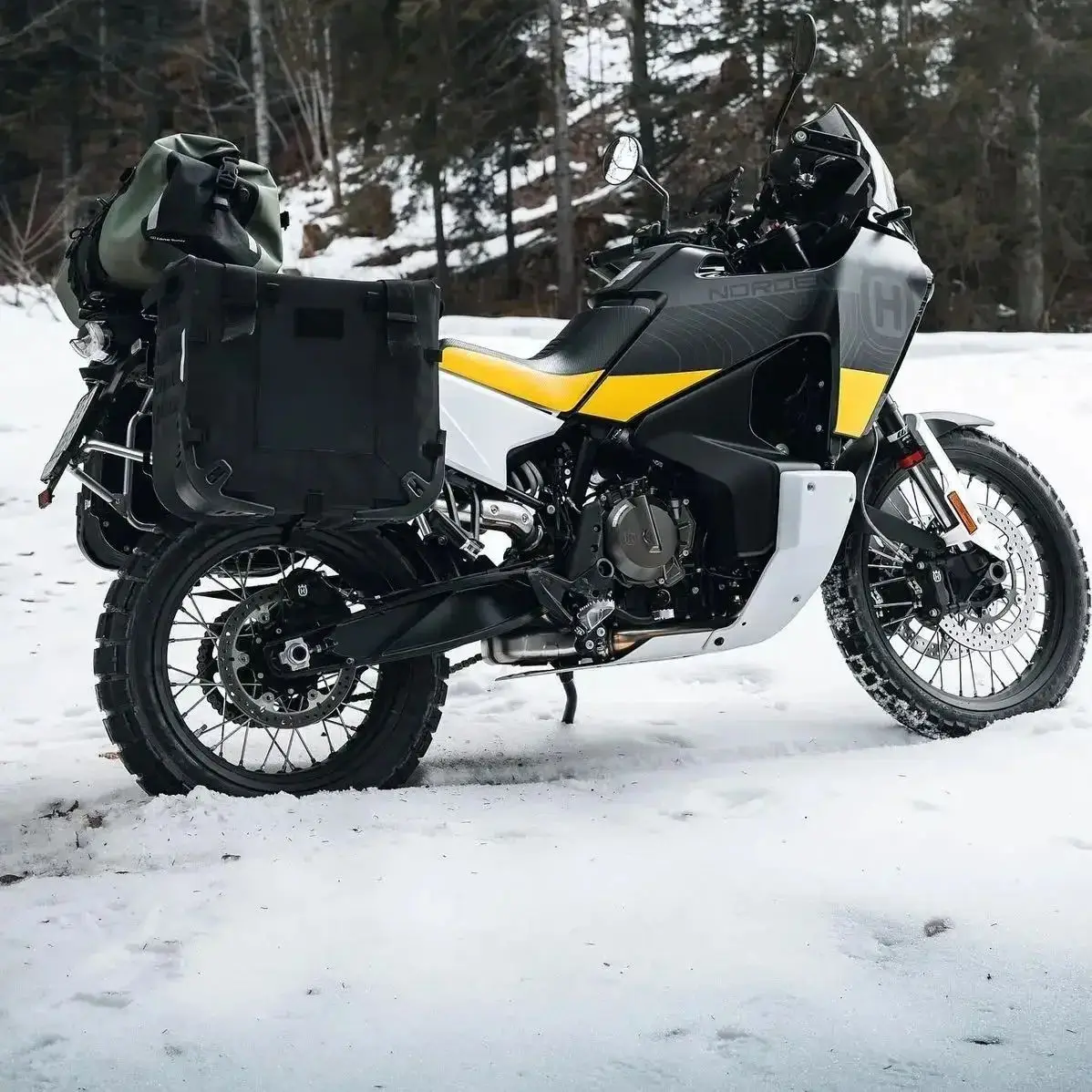 Husqvarna Norden901 motobags motorcycle Black Knight Side Box Side Bag motor bags motorcycle Bags
Husqvarna Norden901 motobags motorcycle Black Knight Side Box Side Bag motor bags motorcycle Bags