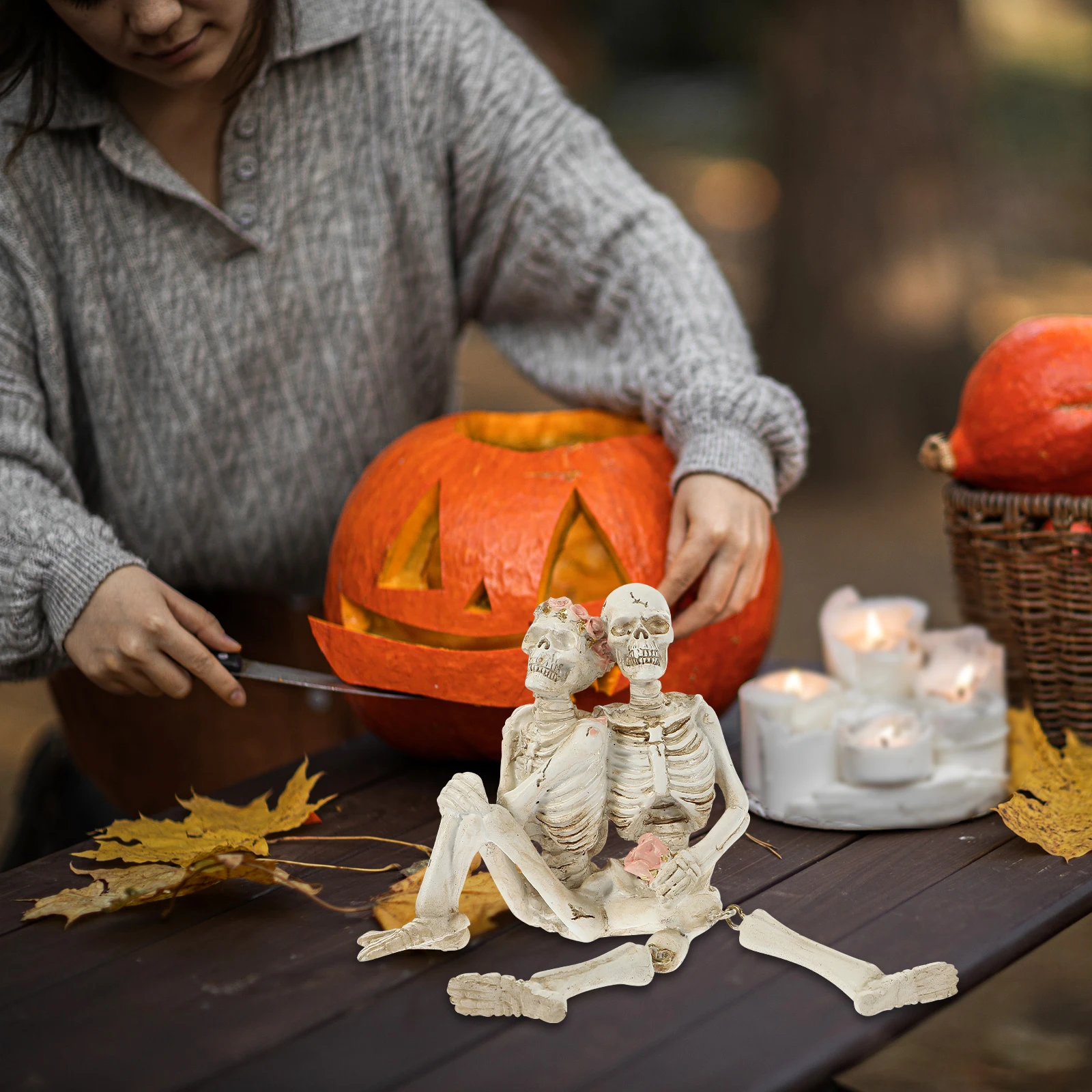 Halloween Figurine Resin Decoration Spooky Skull Statue Ornament Home Desktop Mini Model Crafted Decor
Halloween Figurine Resin Decoration Spooky Skull Statue Ornament Home Desktop Mini Model Crafted Decor