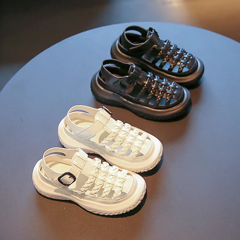 Children Sandals for Girls 2025 Summer New Fashionable Korean Style Soft Bottom Anti-slippery Versatile Woven Roman Beach Shoes
Children Sandals for Girls 2025 Summer New Fashionable Korean Style Soft Bottom Anti-slippery Versatile Woven Roman Beach Shoes