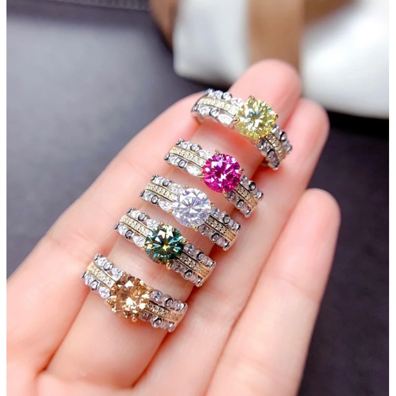 1 carat pastel emerald gemstone 925 sterling silver lady's ring - fashionable wedding jewelry - suitable as a gift
1 carat pastel emerald gemstone 925 sterling silver lady's ring - fashionable wedding jewelry - suitable as a gift