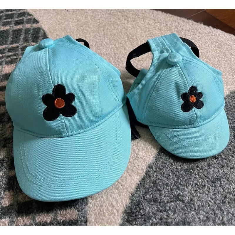 Fashionable Pet Sunshade Hat Flower Embroidered Dog Baseball Cap
Fashionable Pet Sunshade Hat Flower Embroidered Dog Baseball Cap
