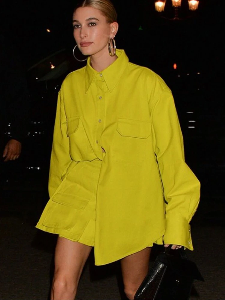 Hailey Baldwin Beige Long Sleeve Loose Shirt High Waist Skirt Set Spring Fashion Women's Two-Piece Suit Spring 2024
Hailey Baldwin Beige Long Sleeve Loose Shirt High Waist Skirt Set Spring Fashion Women's Two-Piece Suit Spring 2024