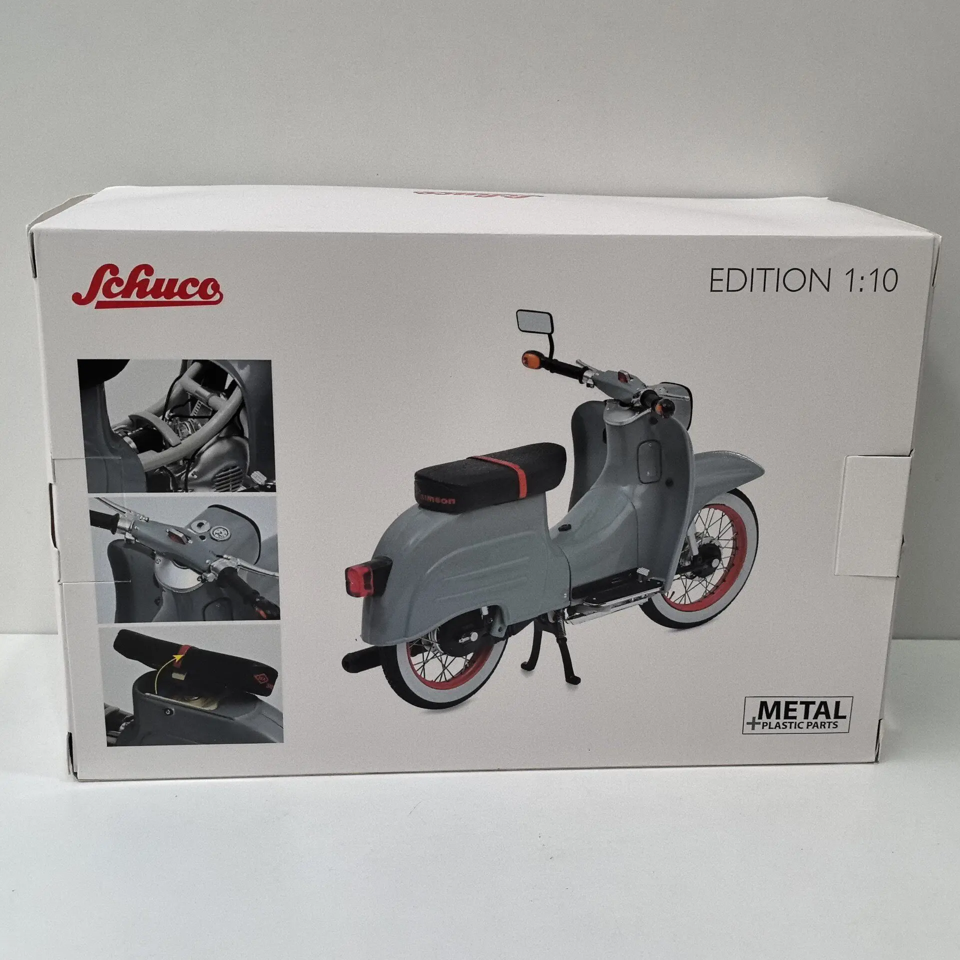 Модель мотоцикла Schuco 1/10 Simson Schwalbe KR51/1 из литого металла
Модель мотоцикла Schuco 1/10 Simson Schwalbe KR51/1 из литого металла