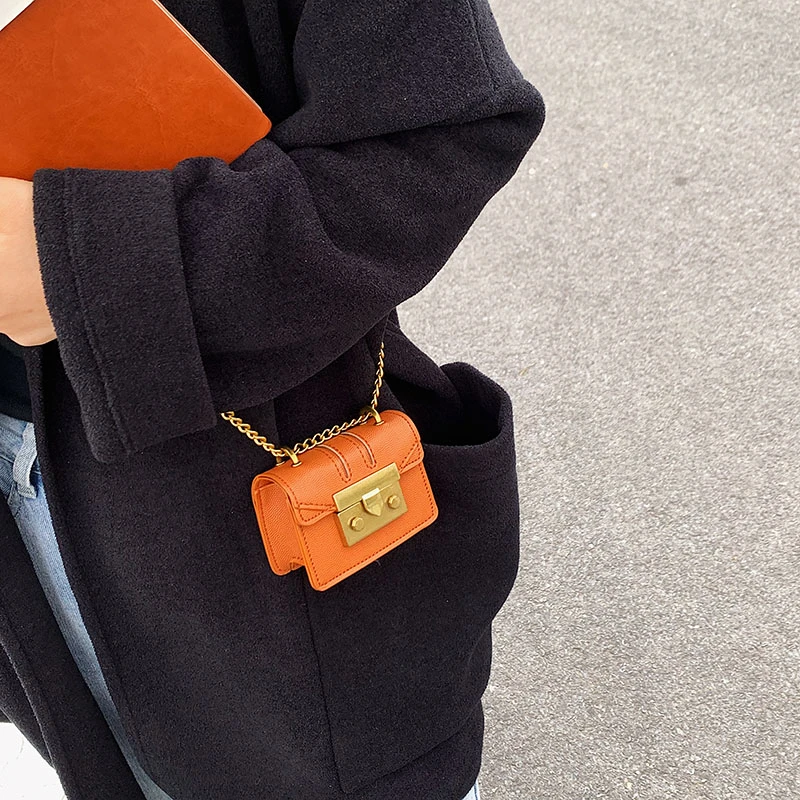Fashion trend ladies small messenger bag PU artificial leather shoulder bag handbag classic zipper small square bag coin purse
Fashion trend ladies small messenger bag PU artificial leather shoulder bag handbag classic zipper small square bag coin purse