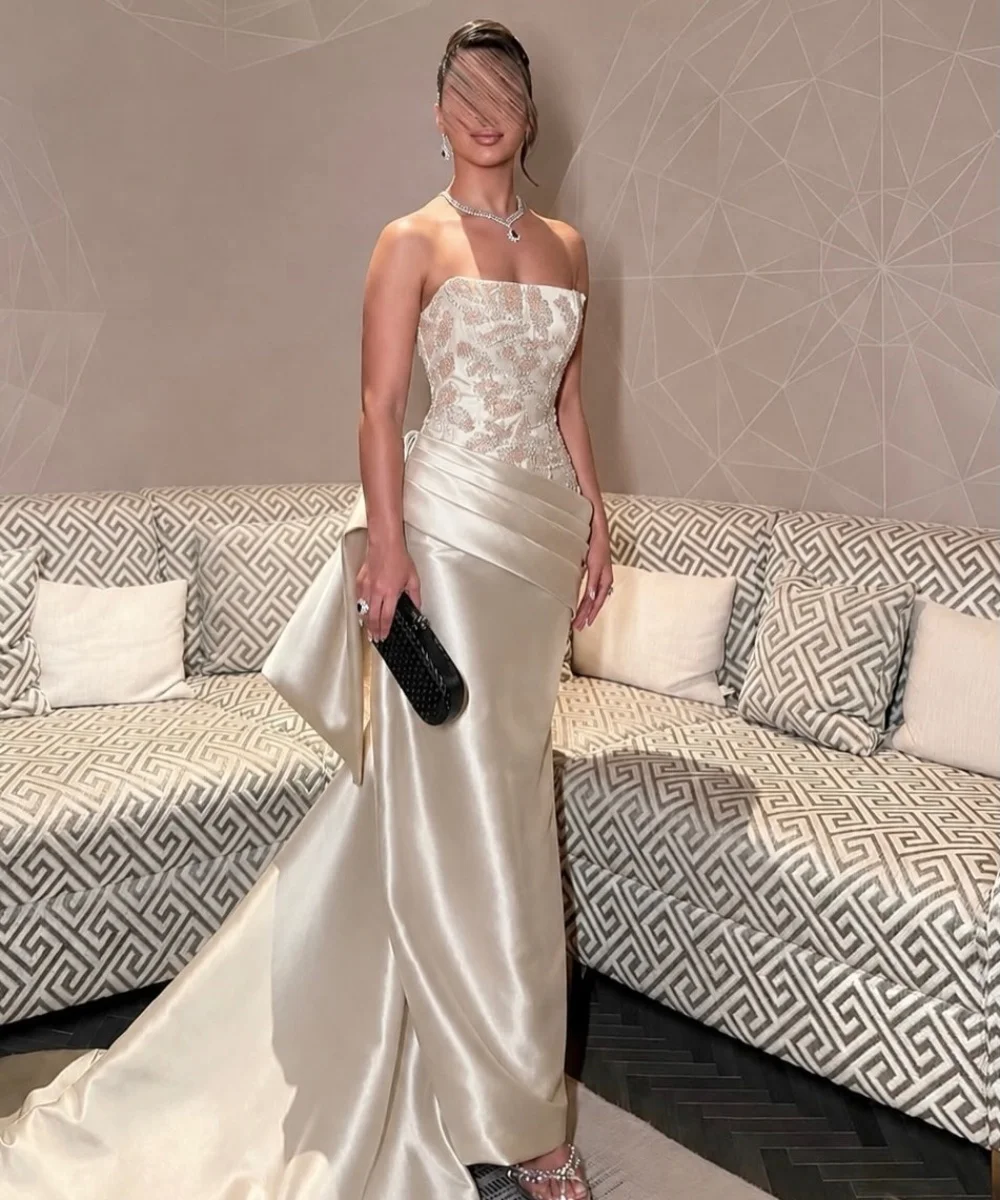 Customized Modern Style Charmeuse Pleat Sequined Trumpet Strapless Long Evening Dresses Luxury 2026 Sparkle
Customized Modern Style Charmeuse Pleat Sequined Trumpet Strapless Long Evening Dresses Luxury 2026 Sparkle