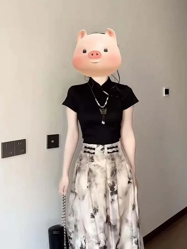 New Chinese Style Women's Summer Style Top And Half Skirt Two-Piece Set Short Sleeve Stand Collar Polyester Fiber
New Chinese Style Women's Summer Style Top And Half Skirt Two-Piece Set Short Sleeve Stand Collar Polyester Fiber