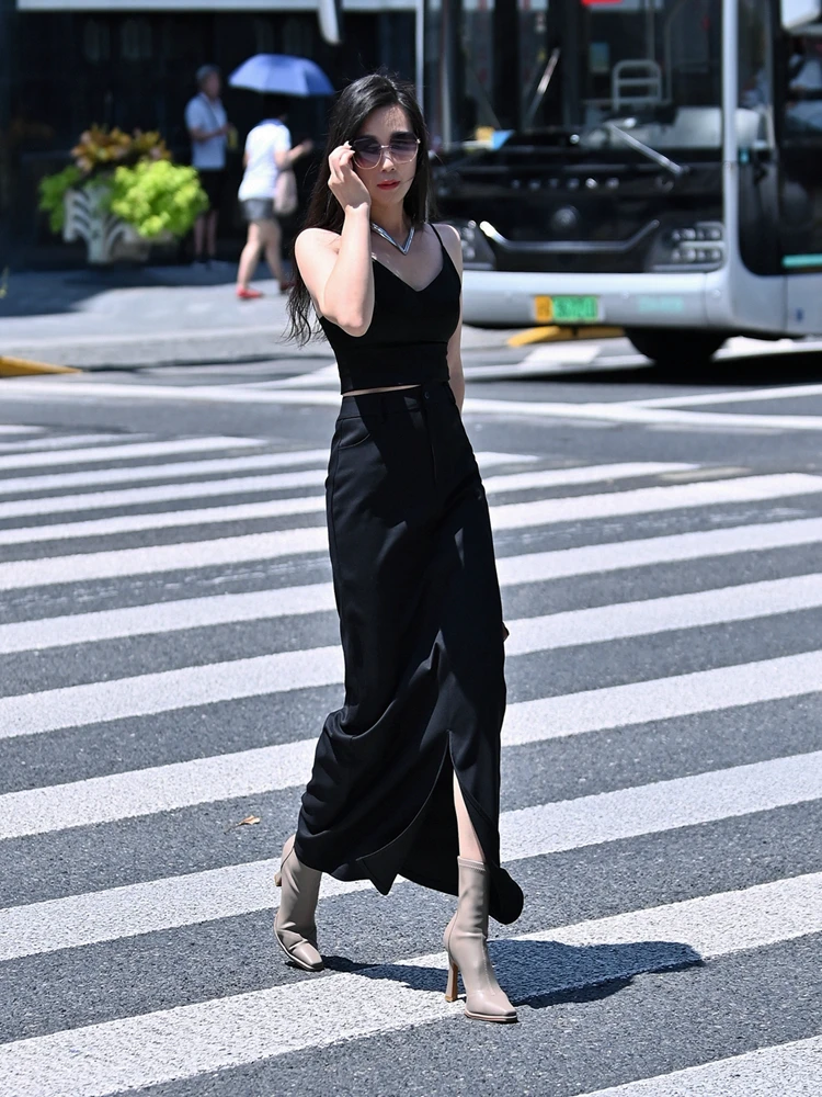 Spring 2025 Commuter High Waist Lengthened f Skirt Women's Faionable Split Premium Spun Wool Blend Polyester Viscose
Spring 2025 Commuter High Waist Lengthened f Skirt Women's Faionable Split Premium Spun Wool Blend Polyester Viscose