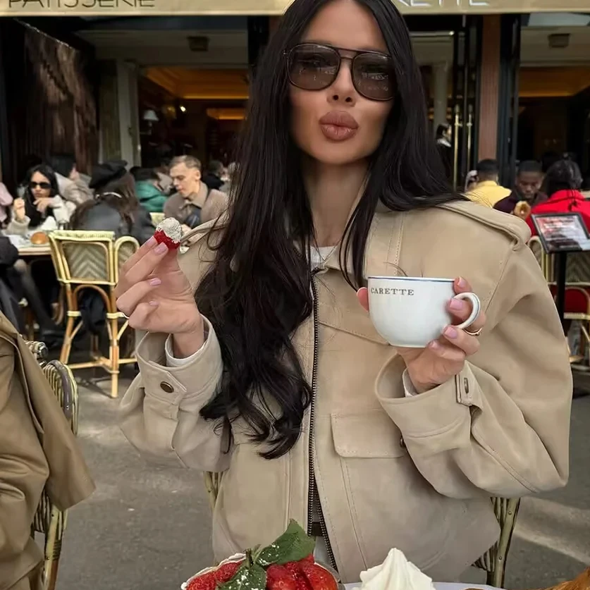 KONDALA Women Vintage Beige Faux Suede Jacket Pocket Zipper Coat 2025 Fashion Spring Fall High Street Versatile Short Jacket
KONDALA Women Vintage Beige Faux Suede Jacket Pocket Zipper Coat 2025 Fashion Spring Fall High Street Versatile Short Jacket