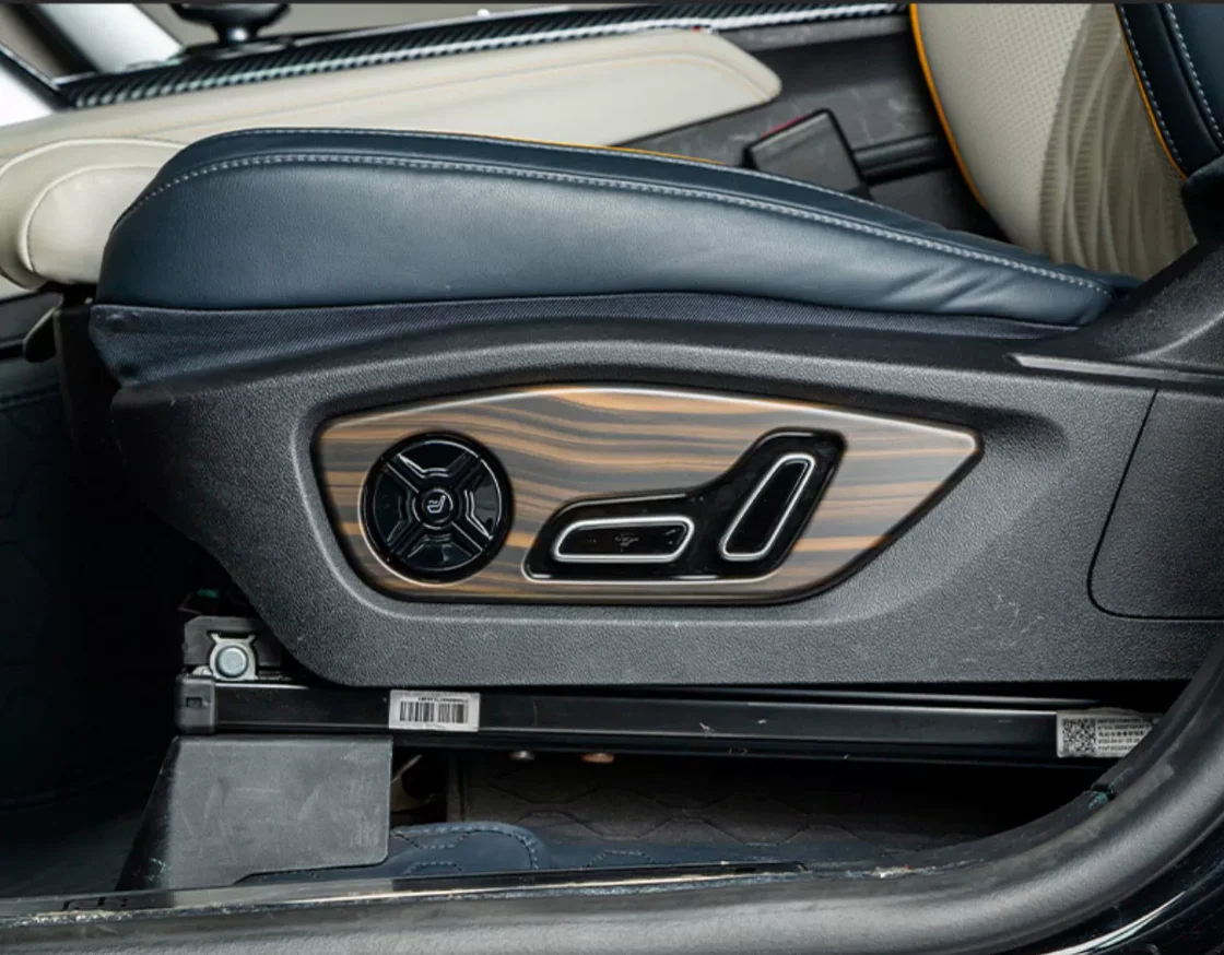 Suitable for BYD Don 2022 seat adjustment button frame ABS decorative Auto Parts
Suitable for BYD Don 2022 seat adjustment button frame ABS decorative Auto Parts