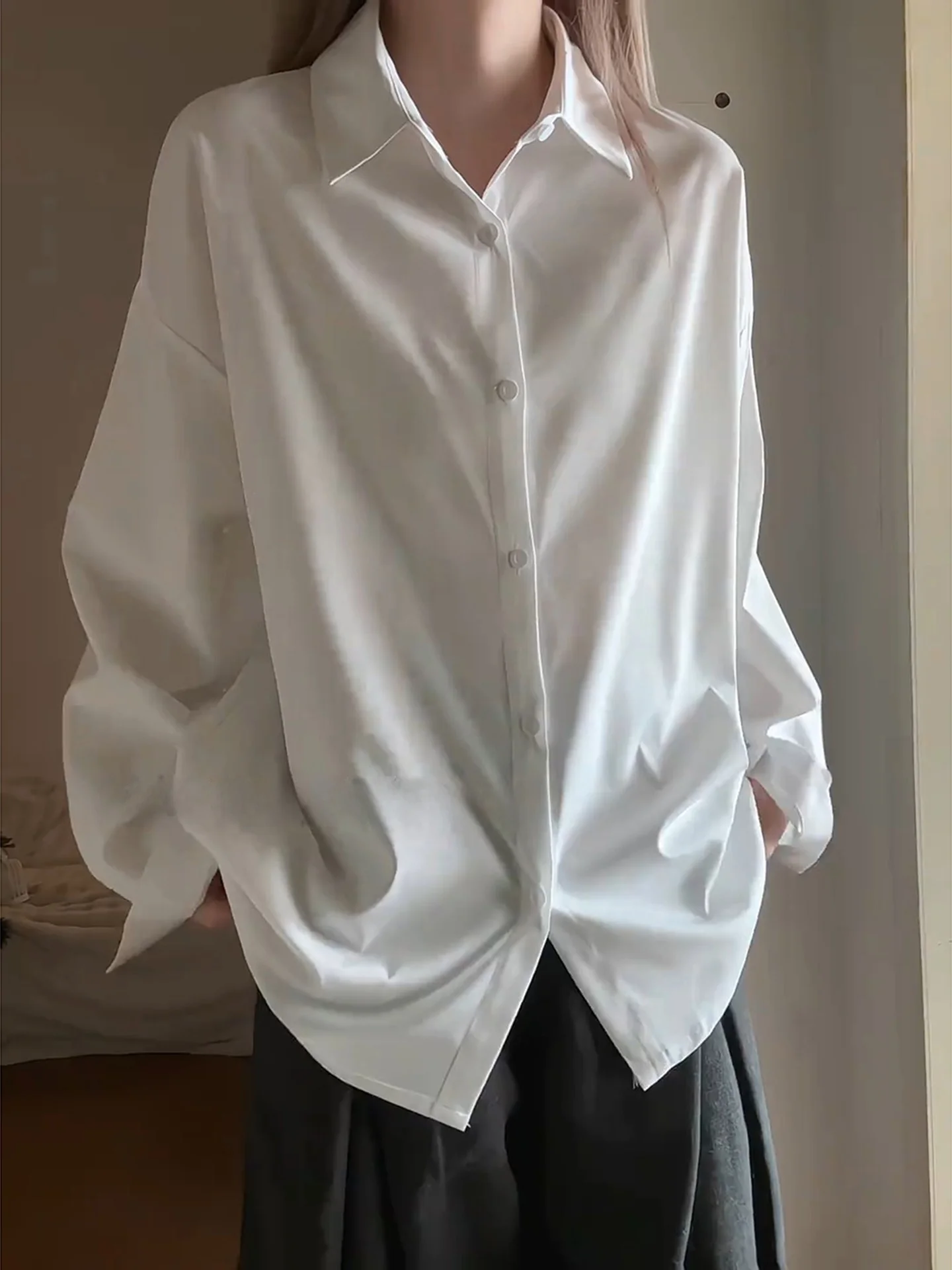 Cleanfit Cool Feeling White Ice Silk Long Sleeve Shirt Men Women Summer Thin Drapey Breathable Casual Style Polyester Blend
Cleanfit Cool Feeling White Ice Silk Long Sleeve Shirt Men Women Summer Thin Drapey Breathable Casual Style Polyester Blend