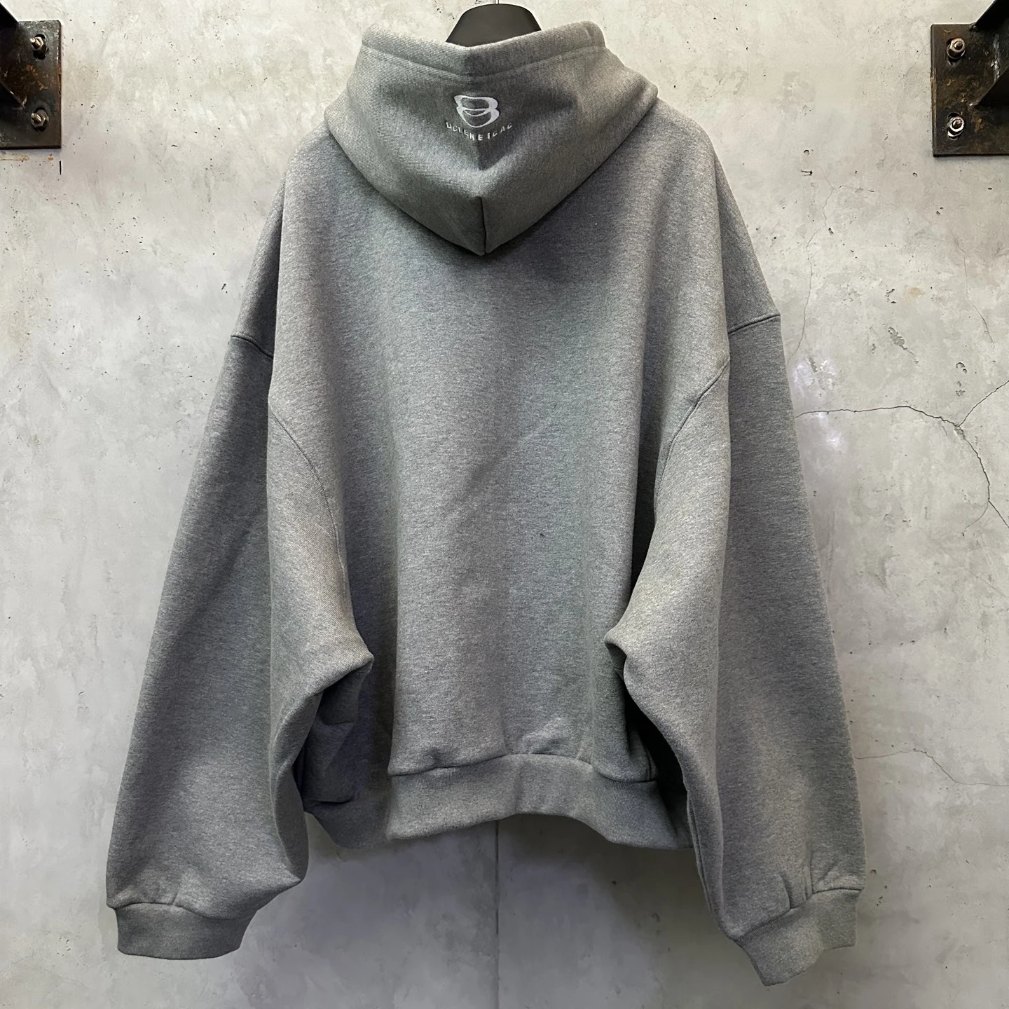 Bcleineicac Paris Sle Embroidered Letter Double Ring Open Cardigan Hoodie Jaet Men Women Casual Loose Fit Long Sve
Bcleineicac Paris Sle Embroidered Letter Double Ring Open Cardigan Hoodie Jaet Men Women Casual Loose Fit Long Sve