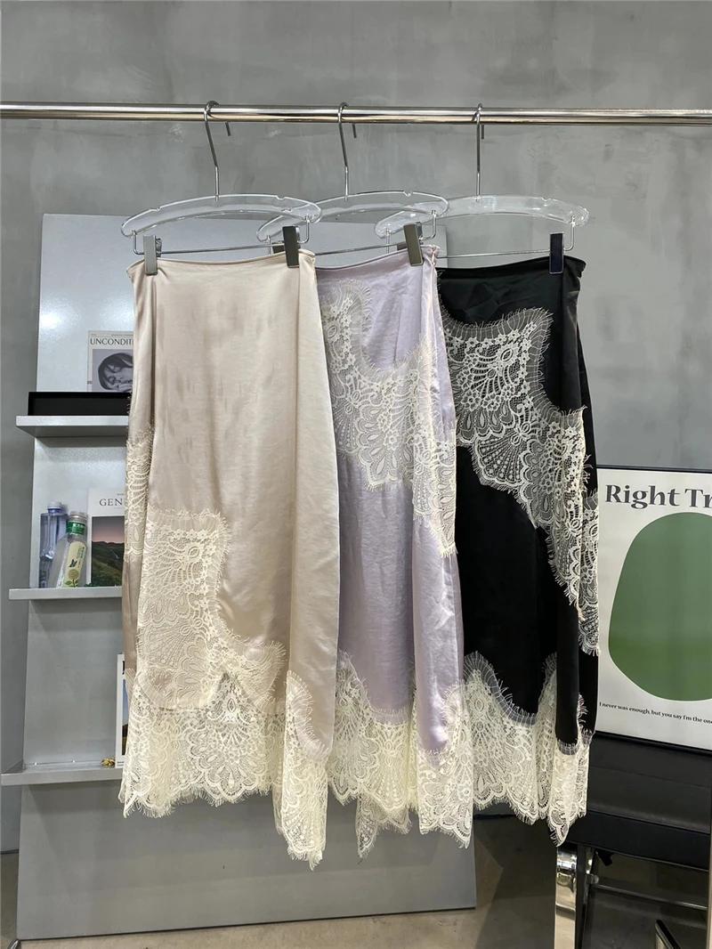High-End Retro Satin Lace Stitching Skirt Women's 2024 Summer High Waist Slimming Court Style Temperament Mid-Length Skirt
High-End Retro Satin Lace Stitching Skirt Women's 2024 Summer High Waist Slimming Court Style Temperament Mid-Length Skirt
