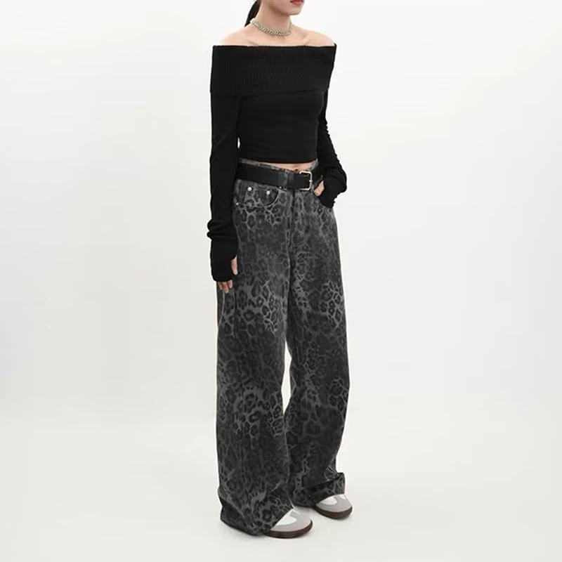 Retro Jeans For Women Vintage Leopard Print Wide Leg Pants Woman & Mens Loose Denim Jeans Barrel Jeans Streetwear
Retro Jeans For Women Vintage Leopard Print Wide Leg Pants Woman & Mens Loose Denim Jeans Barrel Jeans Streetwear