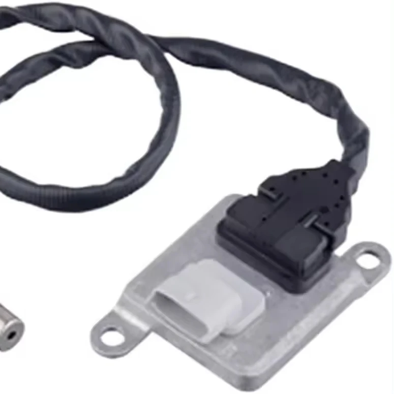 Car Nitrogen Oxygen Sensor NOX Sensor Compatible for Cummins OEM No 2894941 5WK96673A 5WK96673 2872081
Car Nitrogen Oxygen Sensor NOX Sensor Compatible for Cummins OEM No 2894941 5WK96673A 5WK96673 2872081