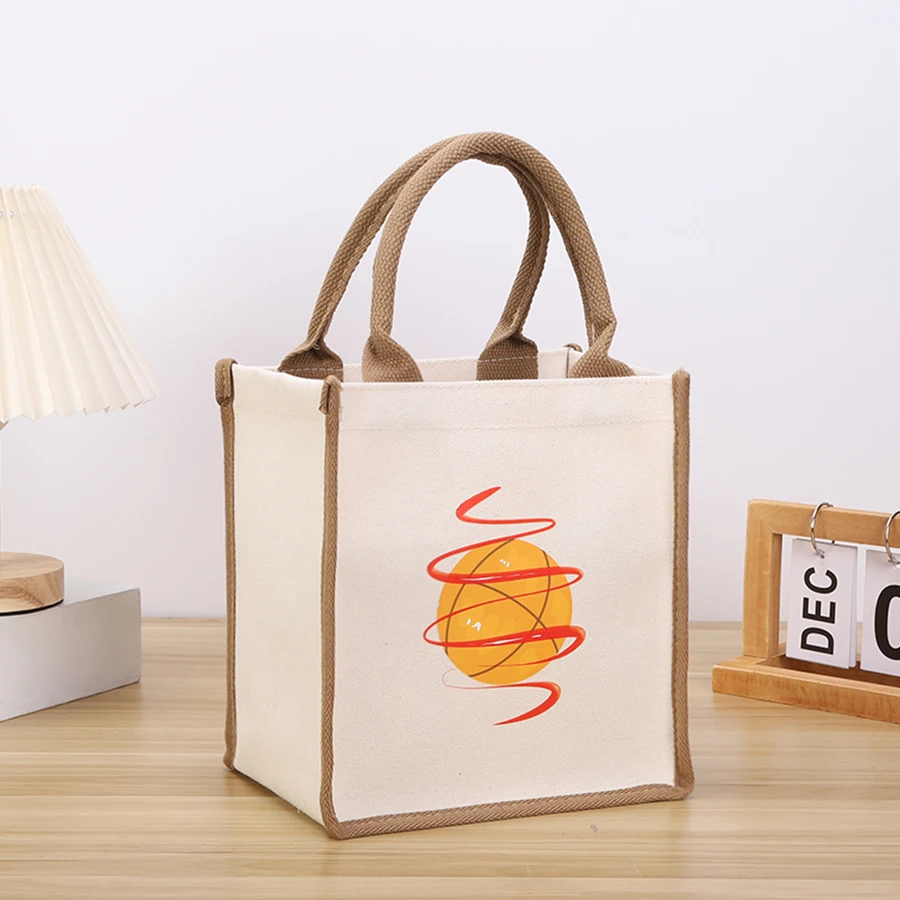 Холщовая открытая утолщенная сумка для покупок с печатными буквами, ручная сумка-тоут на одно плечо большой вместимости
Холщовая открытая утолщенная сумка для покупок с печатными буквами, ручная сумка-тоут на одно плечо большой вместимости