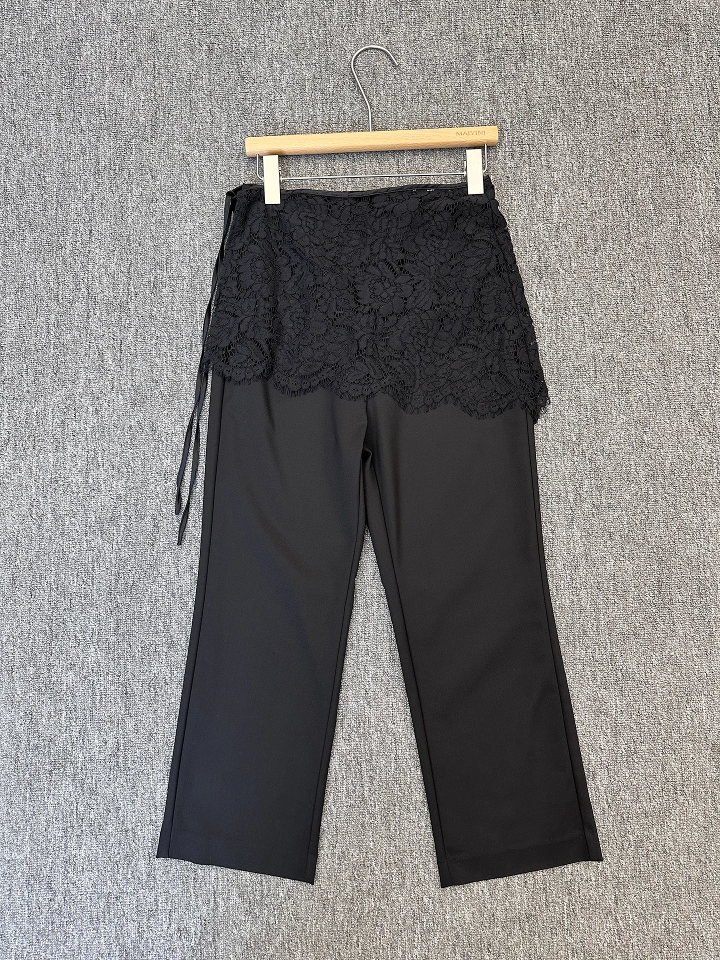 Casual Lace Splicing Pure Color Summer New Style Women's Pants Versatile Slimming Straight Leggings Natural Waist Zipper Closure
Casual Lace Splicing Pure Color Summer New Style Women's Pants Versatile Slimming Straight Leggings Natural Waist Zipper Closure