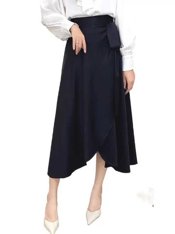 2023 Autunm office lady chic vintage lace up Artificial silk skirts Spring French style Elegant Sexy Acetic Acid Satin Skirt
2023 Autunm office lady chic vintage lace up Artificial silk skirts Spring French style Elegant Sexy Acetic Acid Satin Skirt