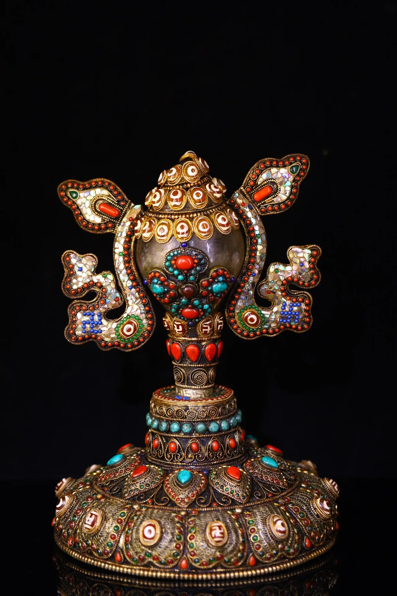 12"Tibetan Temple Collection Natural Crystal Tibetan silver Mosaic Gem gZi Beads Shell Buddha Conch Base Set Amulet Town house
12"Tibetan Temple Collection Natural Crystal Tibetan silver Mosaic Gem gZi Beads Shell Buddha Conch Base Set Amulet Town house