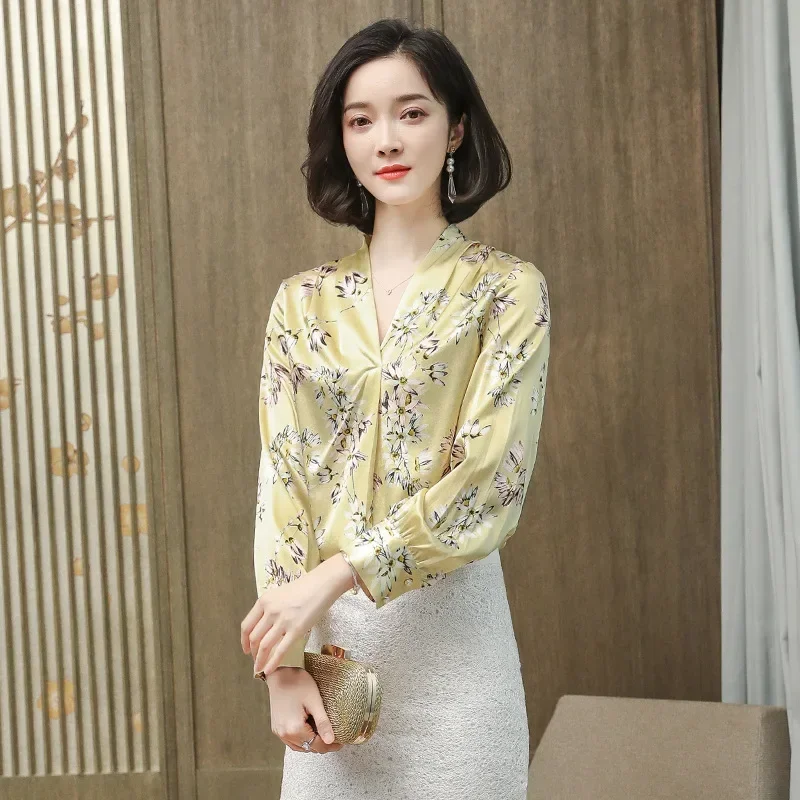 91.8% Silk 8.2% Spandex Polka Dotted Shirt 2023 New Autumn Versatile V-Neck French Long Sleeve Women's Blouse T30531QC
91.8% Silk 8.2% Spandex Polka Dotted Shirt 2023 New Autumn Versatile V-Neck French Long Sleeve Women's Blouse T30531QC