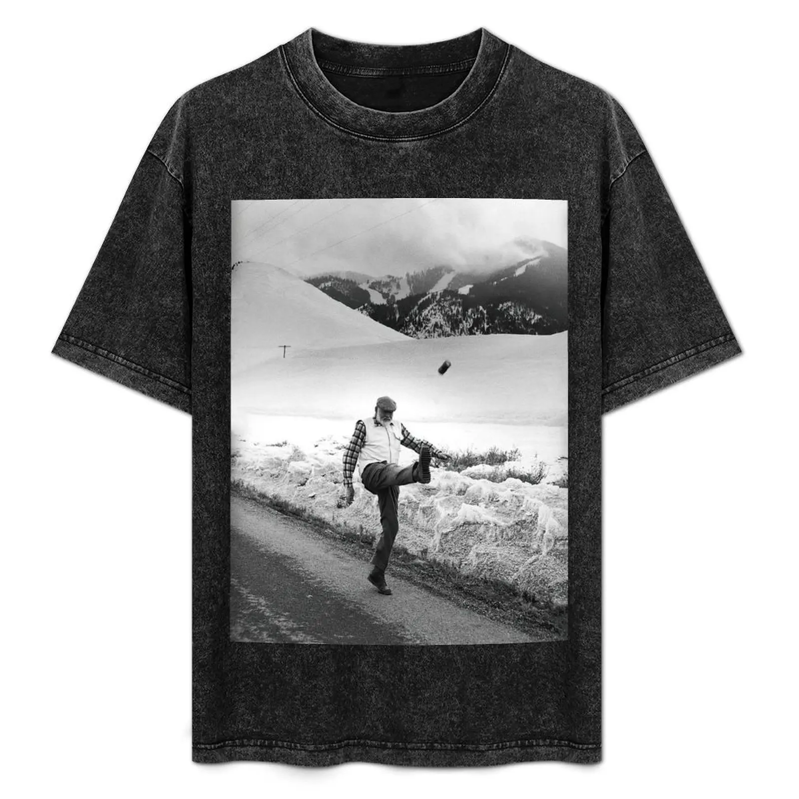 Hemingway Kicking a Can, Black and White, Vintage Wall Art T-Shirt Summer Fashion Casual Tee Shirt
Hemingway Kicking a Can, Black and White, Vintage Wall Art T-Shirt Summer Fashion Casual Tee Shirt