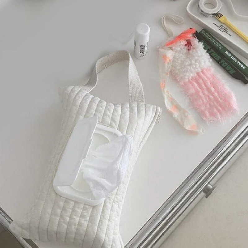 Car Mounted Tissue Box Baby Stroller Tissue Bag Portable Pull-Out Flap Wet Wipes Paper Storage Organiser 4XBC
Car Mounted Tissue Box Baby Stroller Tissue Bag Portable Pull-Out Flap Wet Wipes Paper Storage Organiser 4XBC