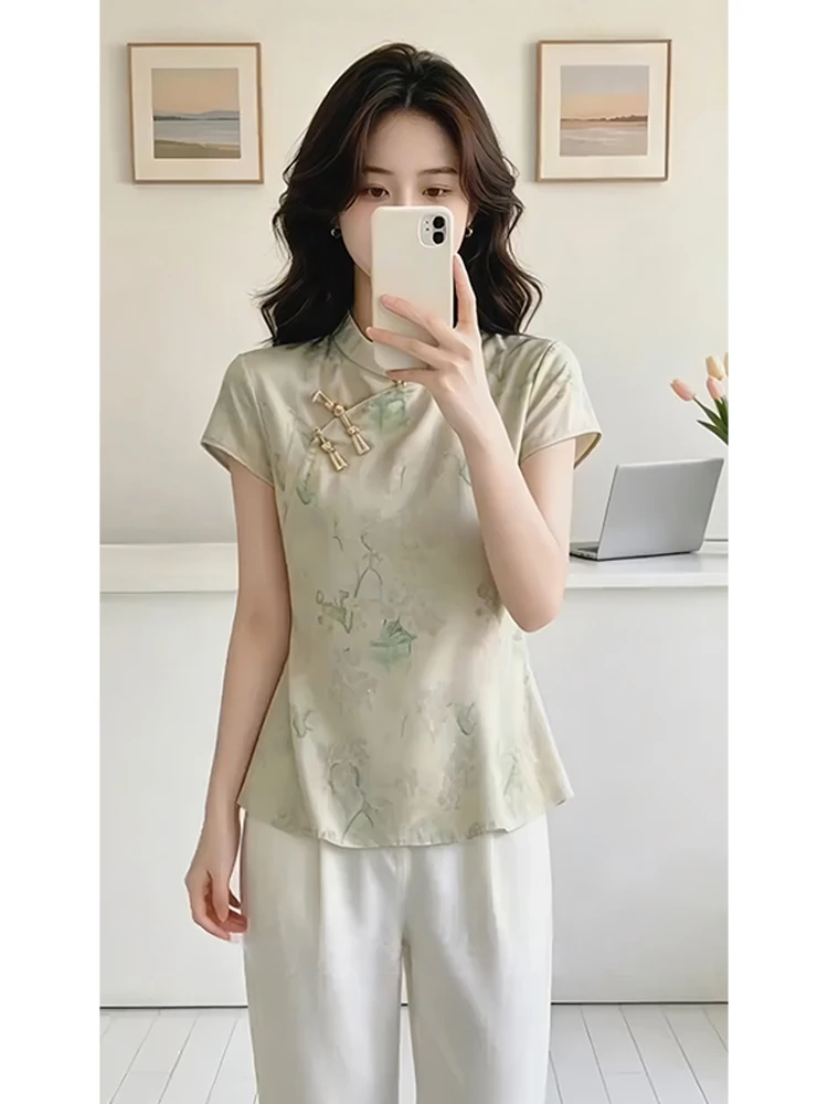 Elegant Short Sleeve Embroidered Shirt New Chinese Style Retro Women's Fashion Summer 2026 High End Versatile Top Casual Wear
Elegant Short Sleeve Embroidered Shirt New Chinese Style Retro Women's Fashion Summer 2026 High End Versatile Top Casual Wear